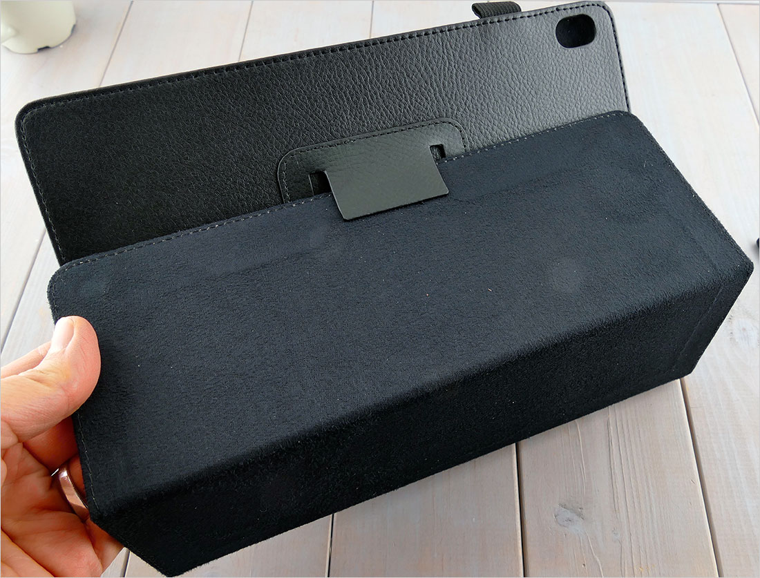 etui do tabletu Lenovo Tab E10 X104 (2019)