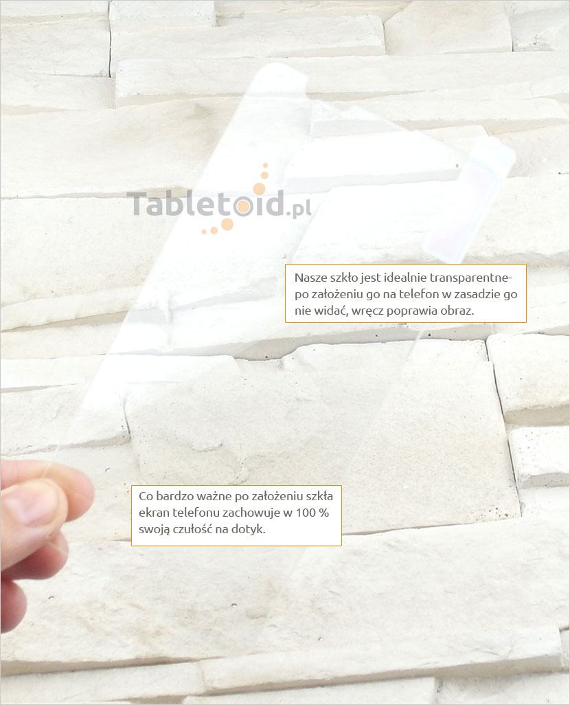 Co w zestawie ze szkłem Sony Xperia E4