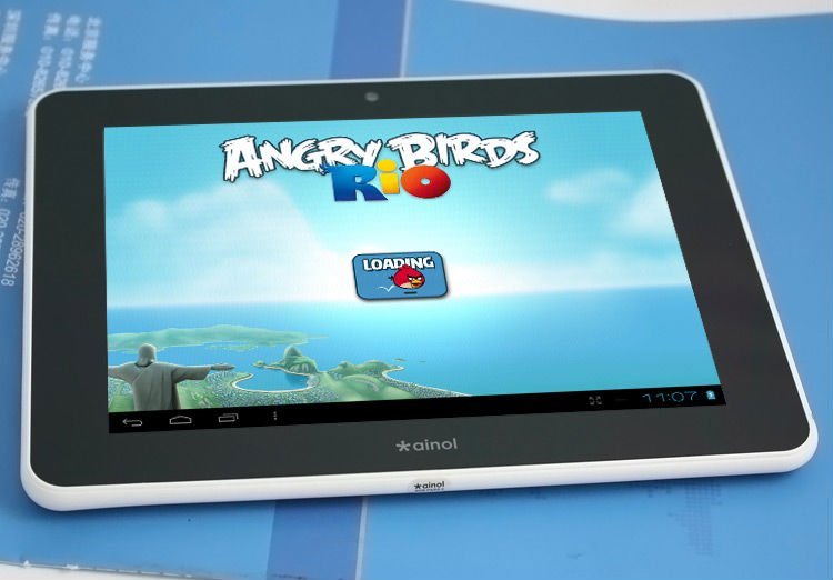 angry birds na ekranie tabletu